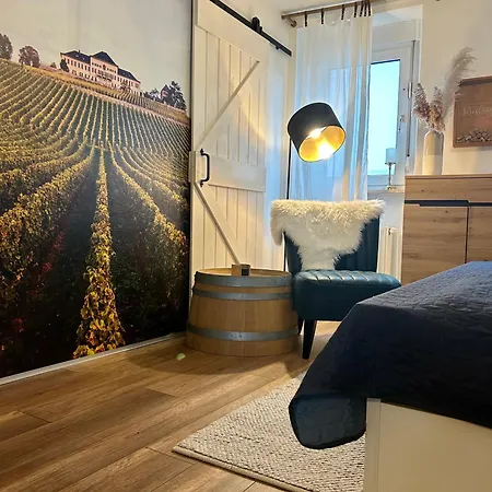 Lime&Wine - Stylishes Wohlfuehl-Apartment Am Rhein Oestrich-Winkel Exterior photo