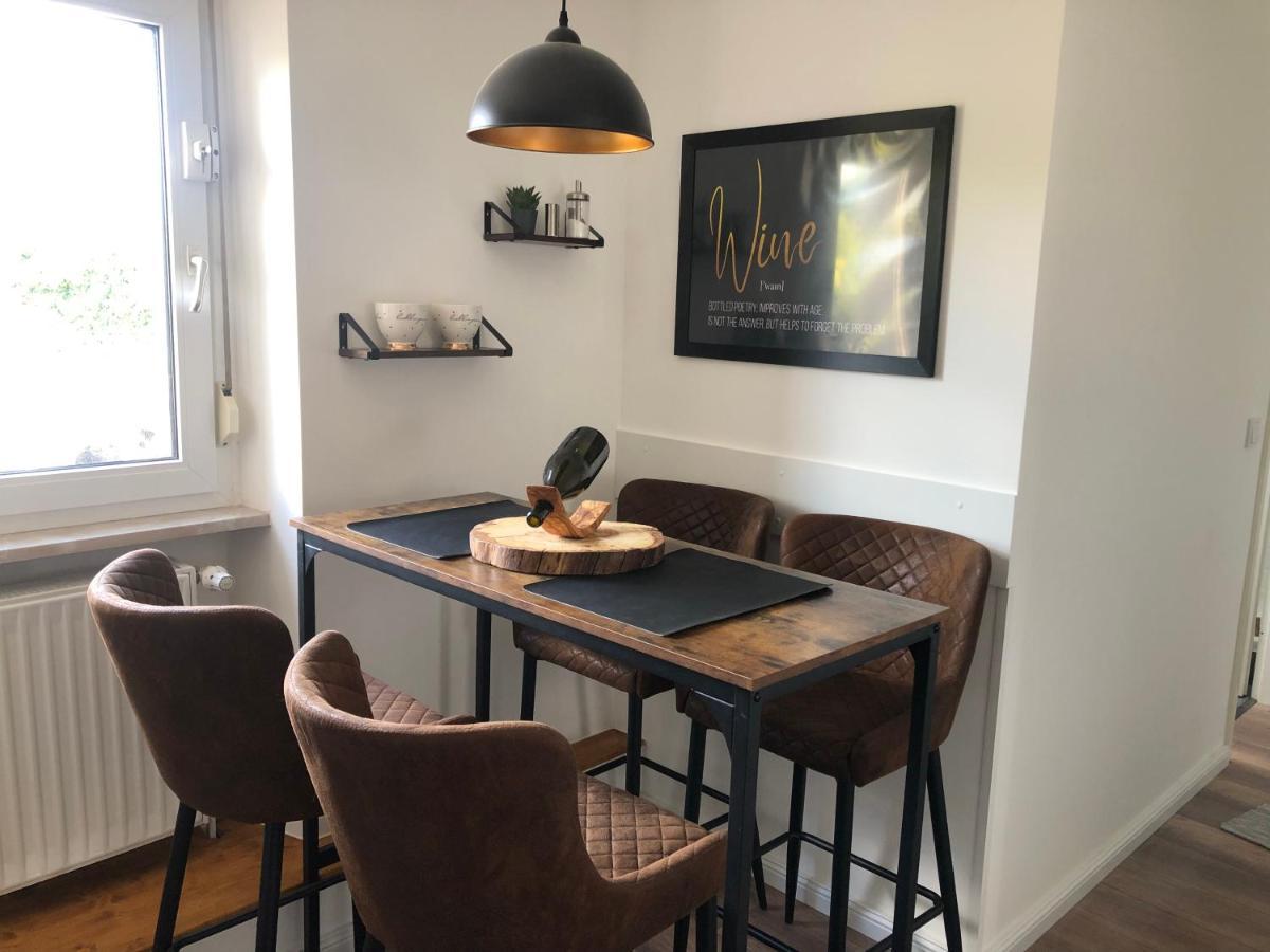 Lime&wine - Stylishes Wohlfuehl-apartment Am Rhein * Oestrich-Winkel
